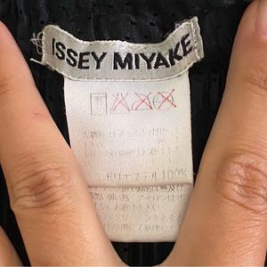 Issey Miyake vintage pleats please